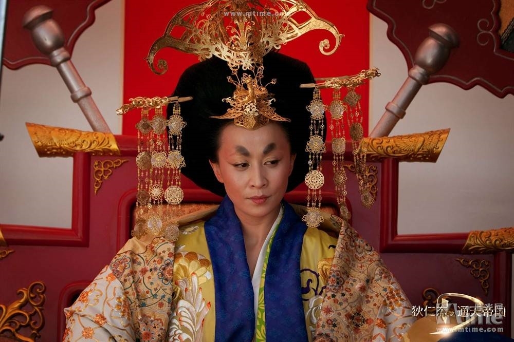 香港女星劉嘉玲在電影《通天神探狄仁傑》中飾演武則天（圖片取自時光網）