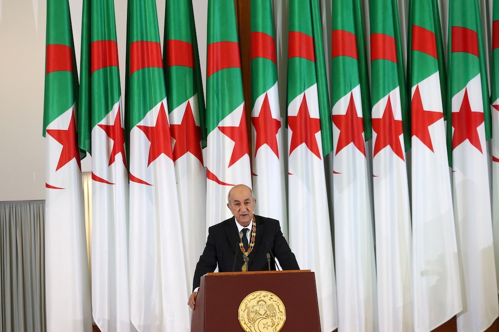 阿爾及利亞總統塔布納在2019年贏得大選。（湯森路透）