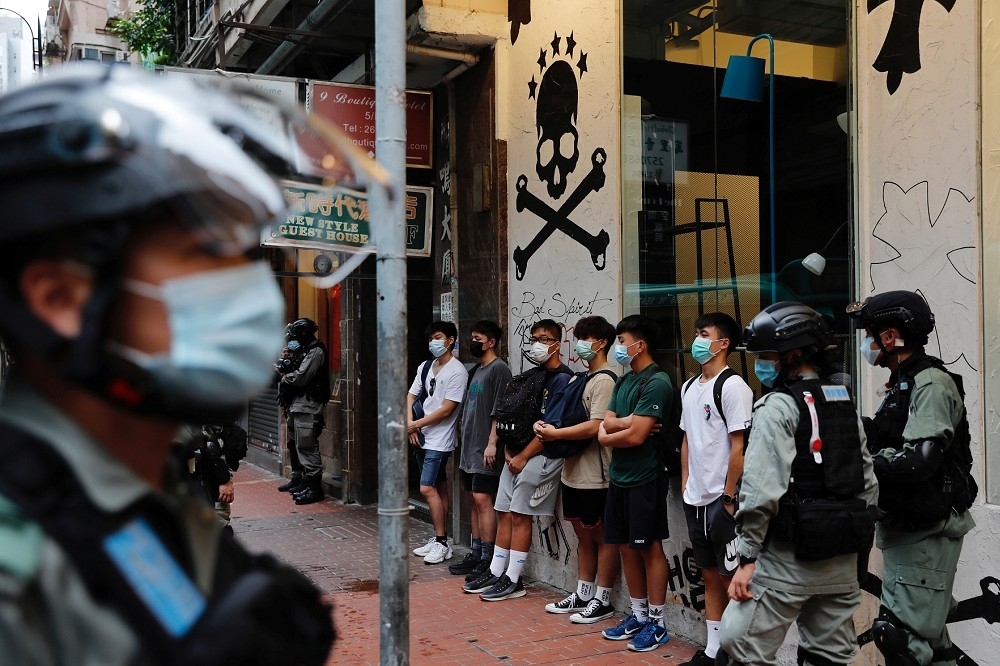 臺灣已走過悲情的時代，香港人則正面臨「百年來未有之變局」。（湯森路透）