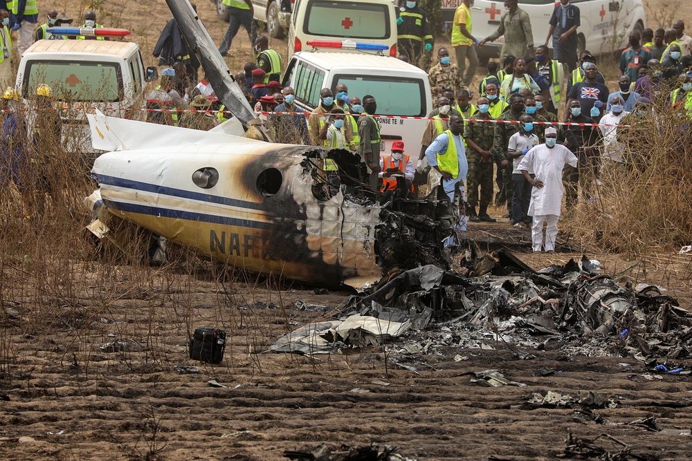 一架隸屬奈及利亞空軍的運輸機墜毀，造成機上7人全數罹難。（湯森路透）