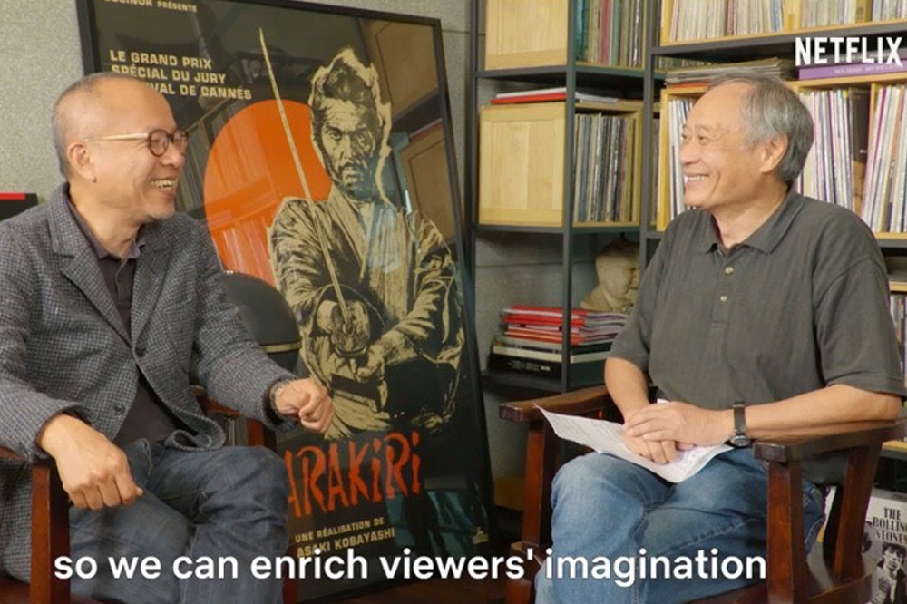 李安（右）訪問鍾孟宏（左），兩人暢談電影創作。（翻攝自Netflix）