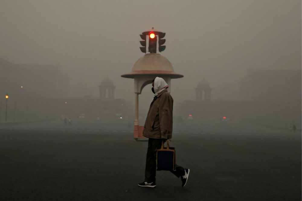 印度首都新德里連續三年蟬聯「全球空汙最嚴重城市」。（湯森路透）