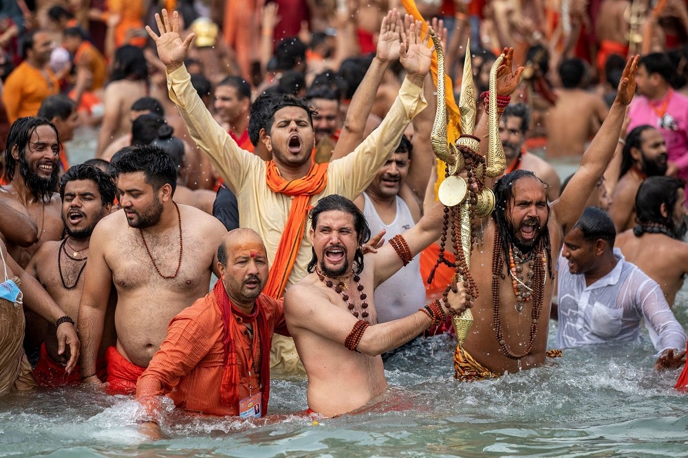 印度教徒慶祝大壺節。（湯森路透）