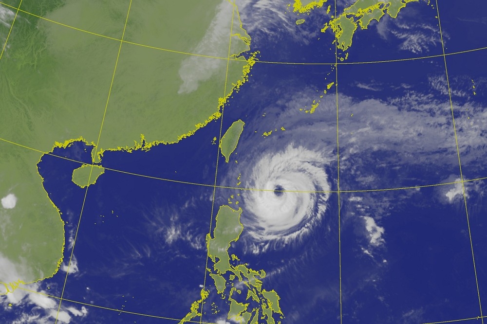 中颱舒力基22日最接近台灣，中央氣象局針對基隆、新北、宜蘭發布大雨特報。（取自中央氣象局）