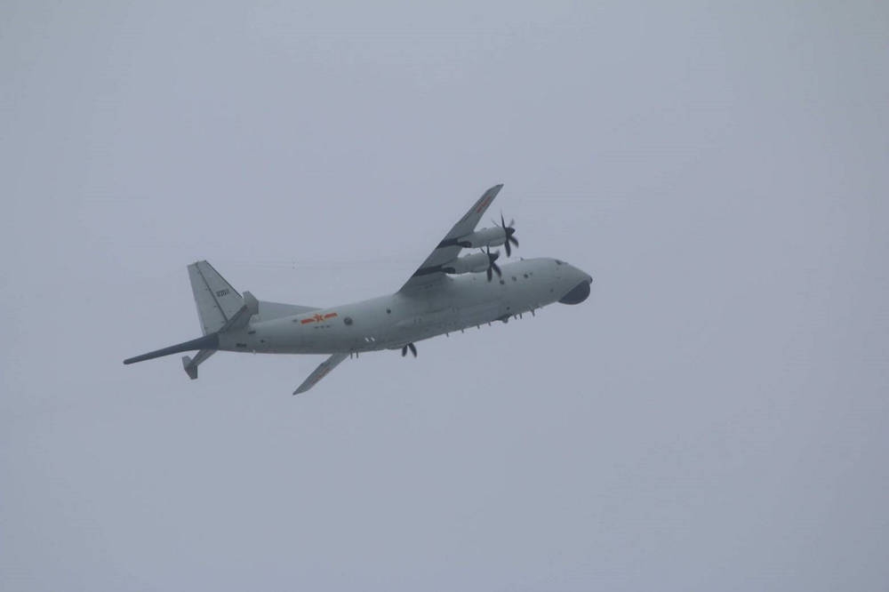 解放軍機運-8反潛機和運-8遠干機14日上午侵擾我國西南空域。圖為運-8反潛機（國防部提供）