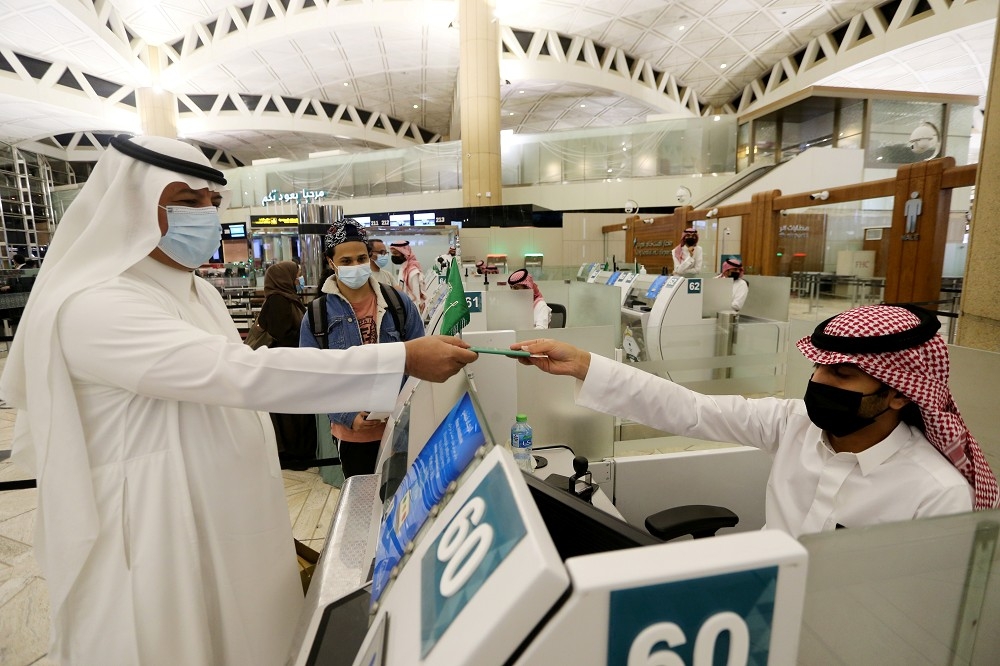 經過14個月的限制後，沙烏地阿拉伯放寬旅遊管制。（湯森路透）