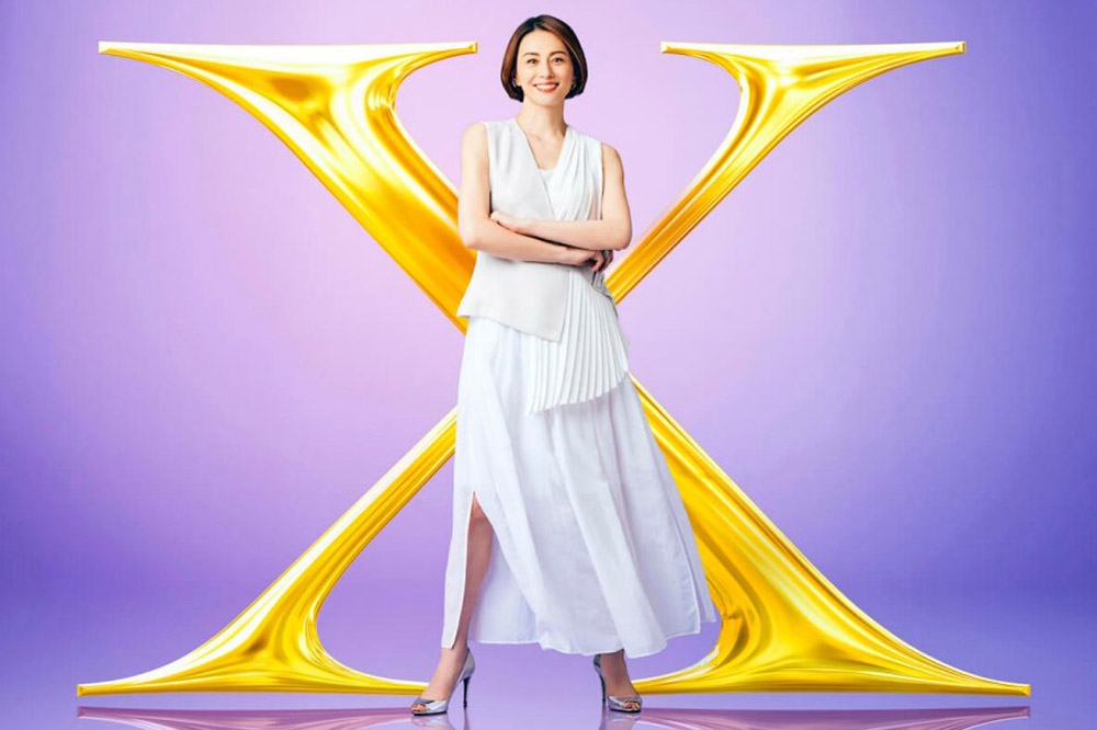 《派遣女醫》讓米倉涼子成為收視女王，今年她將再度披上白袍拍攝系列新作。（翻攝自《派遣女醫》官方推特）