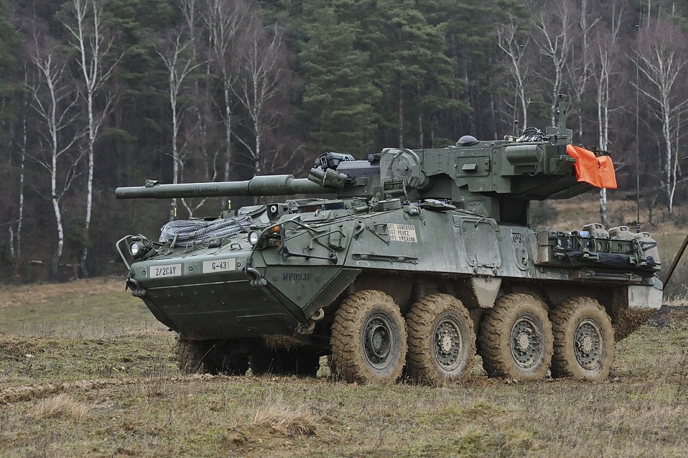 美軍雖然決定淘汰M1128 MGS，但並不代表輪型戰車已不再是未來的可能選項。（維基百科）