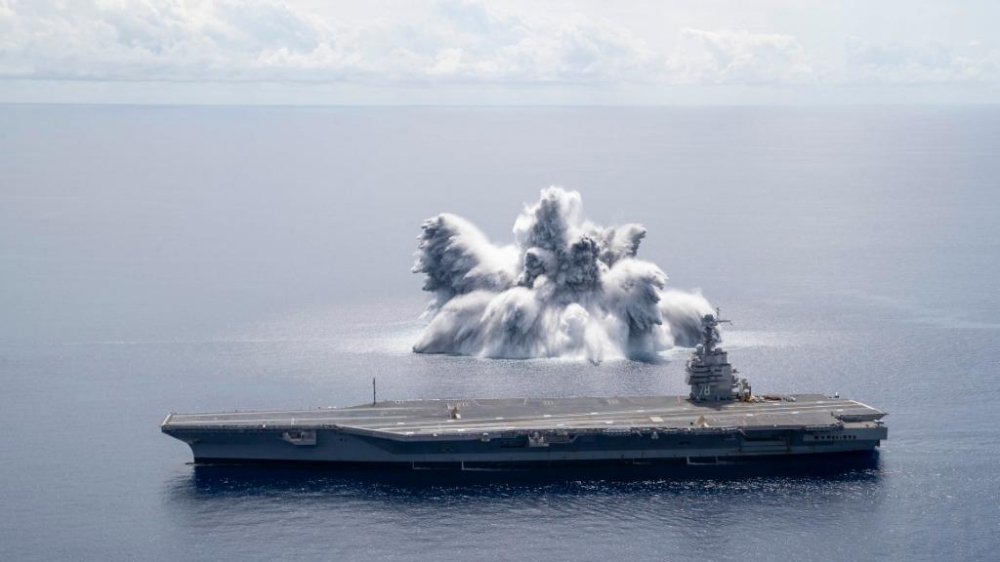 美國海軍福特號航母進行全艦衝擊測試。（美國海軍推特）