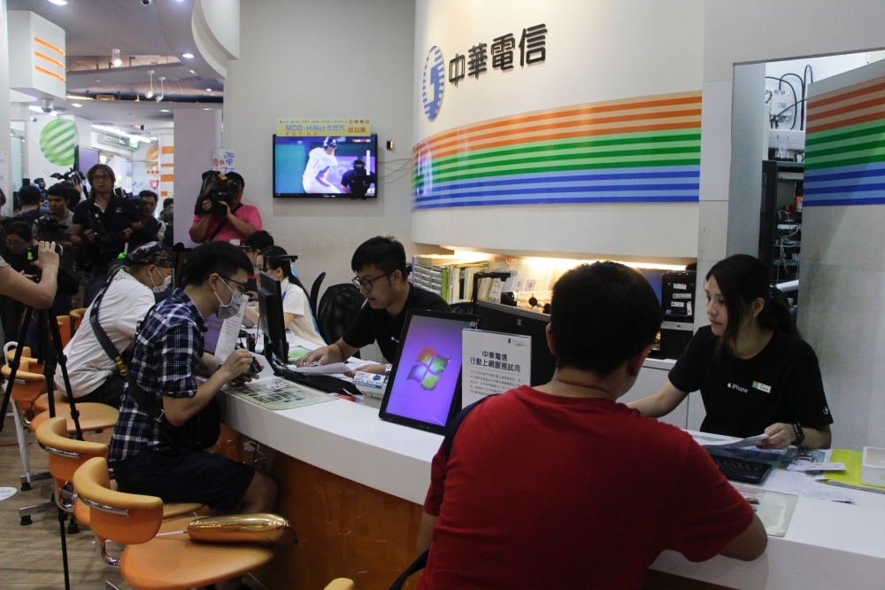 中華電信光世代24日驚傳斷線，影響眾多居家上班上課的民眾。（資料照片／李隆揆攝）