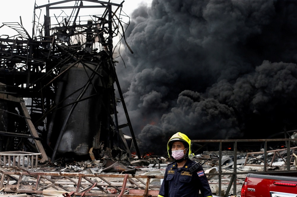 泰國一家化學工廠5日凌晨發生爆炸事件。（湯森路透）