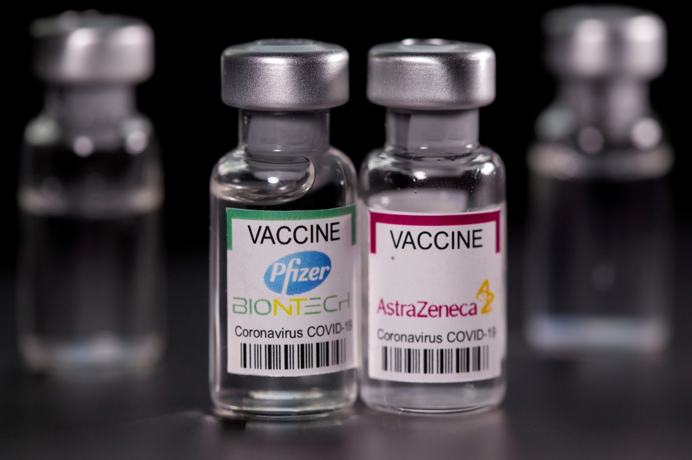 完整施打兩劑輝瑞（Pfizer）和阿斯特捷利康（AZ）疫苗，對於具有高傳染特性的Delta變異株的預防效果分別是88%和67%。（湯森路透）