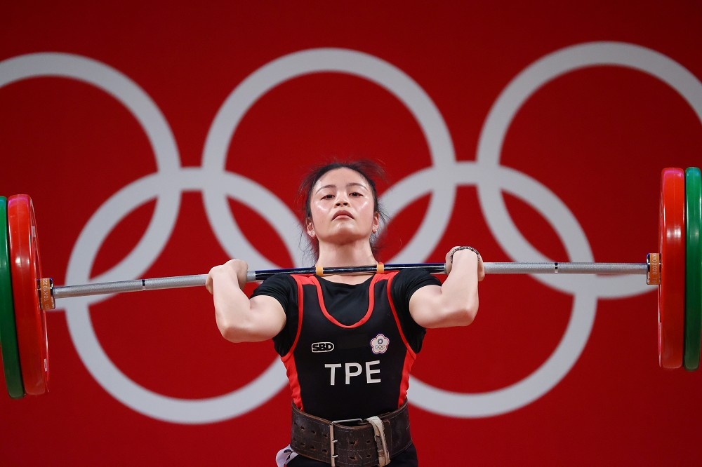中華隊選手方菀靈以抓舉80公斤、挺舉101公斤的成績，獲得本屆東奧第4名。（湯森路透）