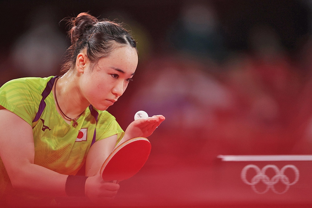 20歲日本選手伊藤美誠今天在桌球女單四強賽被中國選手孫穎莎擊敗，竟慘遭中國網友群體霸凌。（湯森路透）