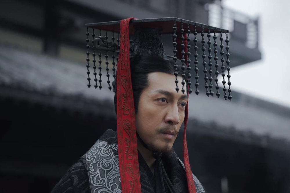 中國男星張魯一在2020年電視劇《大秦賦》裡飾演秦始皇（圖片取自網路）