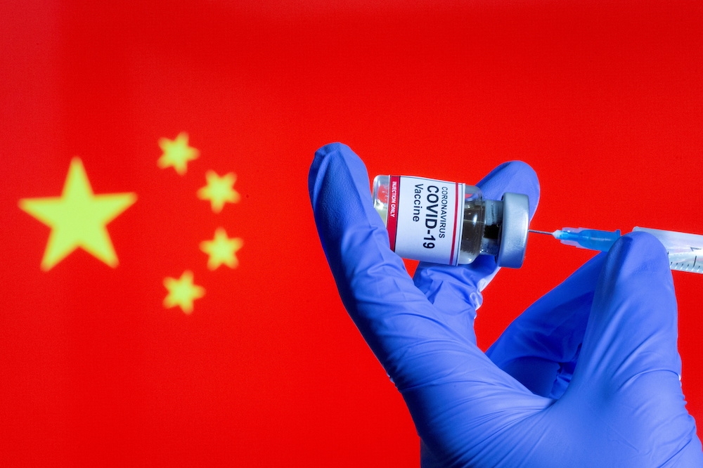 中國積極向全球供應疫苗。（湯森路透）
