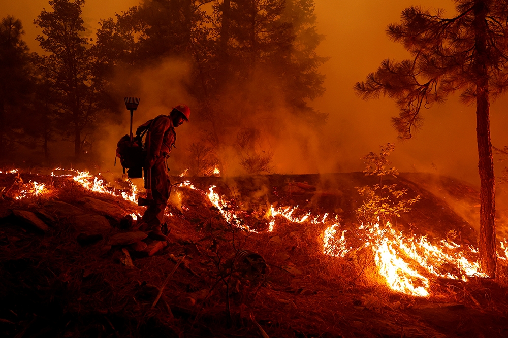 加州迪克西（Dixie）大火狂燒26天，延燒面積之大，僅低於2020年的八月大火。（湯森路透）