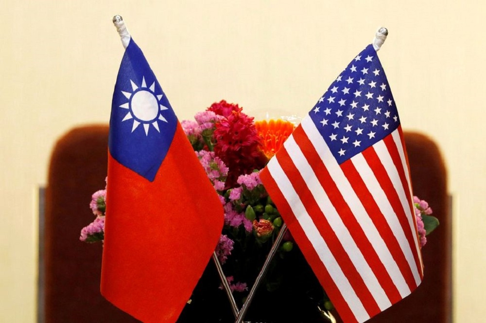 美國總統拜登重申對台灣堅定支持，並強調若有人侵台，美國會有所回應。（湯森路透）