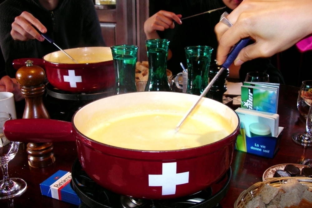 起司火鍋是瑞士的代表性料理（圖片取自維基百科）