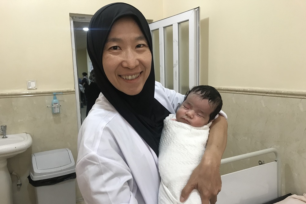 台灣婦產科醫師王伊蕾遠赴阿富汗替當地婦女接生。©MSF