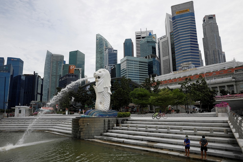 新加坡國會經過10小時的激辯後，通過外國干涉法案。（湯森路透）