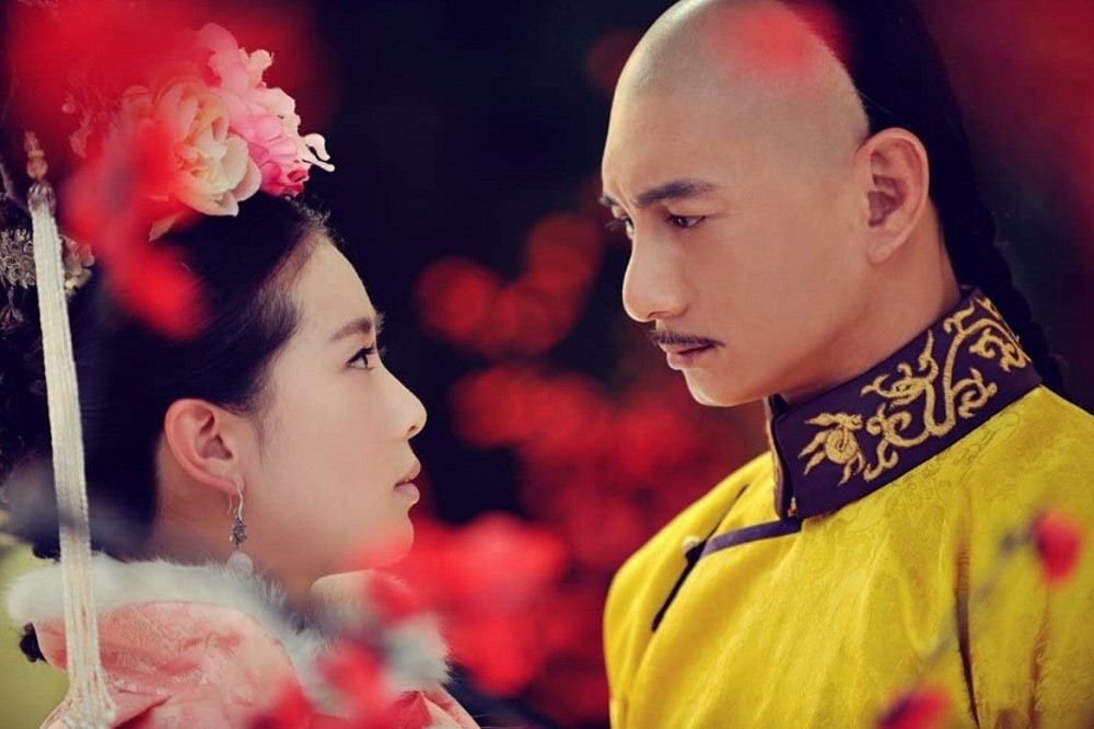 中國電視劇《步步驚心》，右為飾演雍正皇帝的台灣男演員吳奇隆。（取自 IMDb）