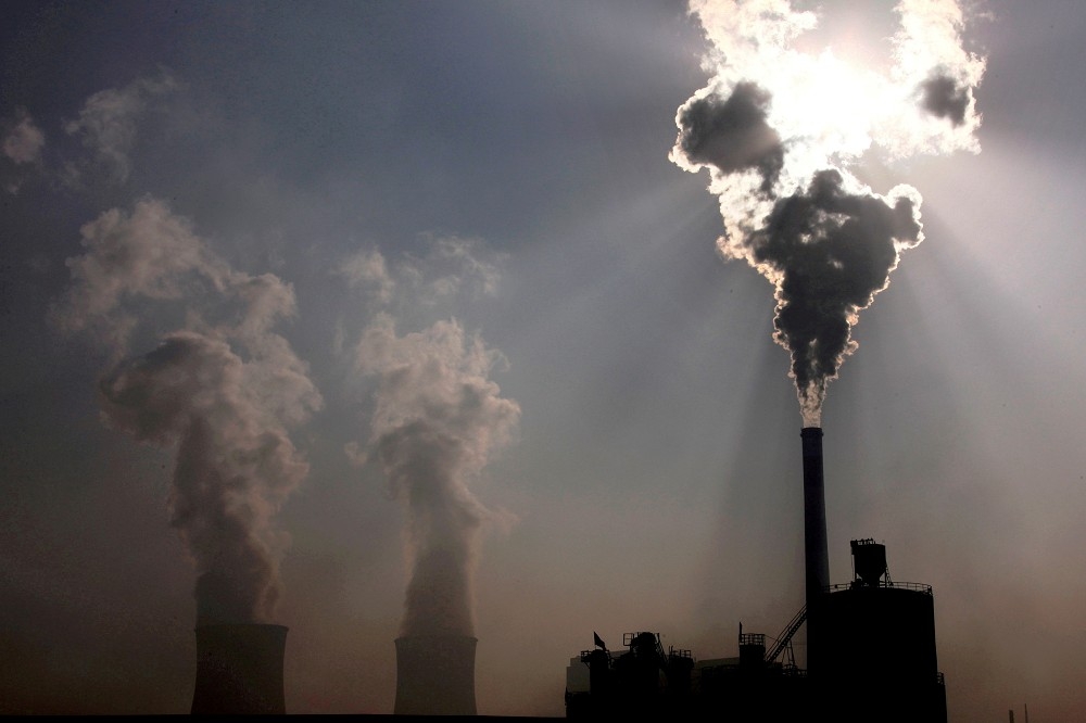 中國發改委放寬煤炭價格漲跌幅限制。（湯森路透）
