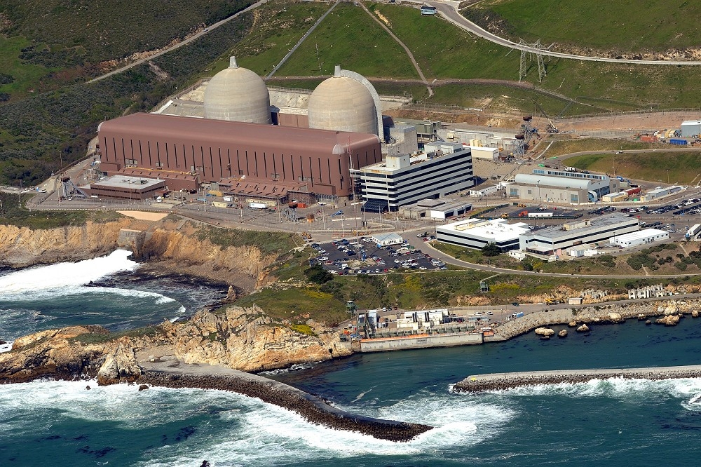 加州魔鬼峽谷核電廠（the Diablo Canyon Power Plant）與核四一樣，皆位於環太平洋地震帶（又名為火環帶），都座落於斷層帶上，同會遭遇核災的隱患。（湯森路透）