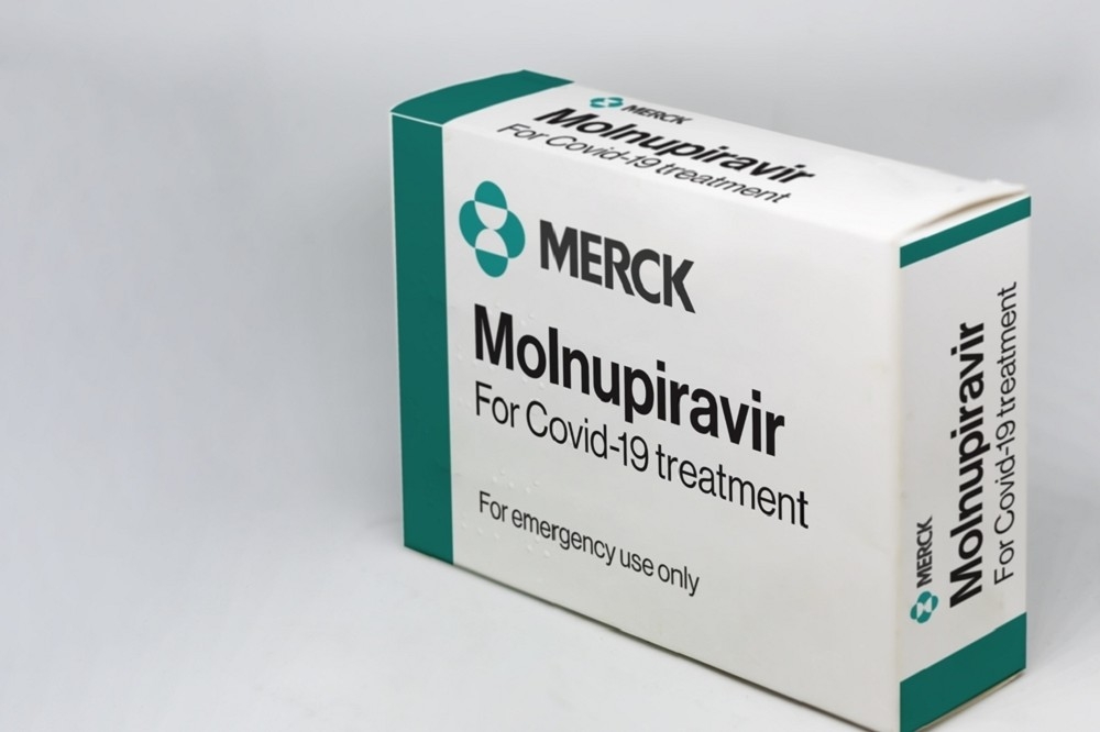 台灣購買默沙東Molnupiravir口服藥物「已完成簽約」，目前預定購買1萬人份。（取自Molnupiravir Pills Supply臉書）