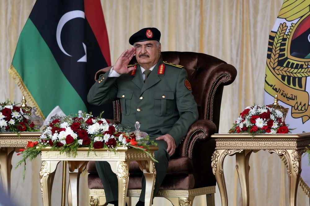 利比亚内战中最大军阀、陆军元帅哈夫塔宣布投身总统选举。（汤森路透）(photo:UpMedia)