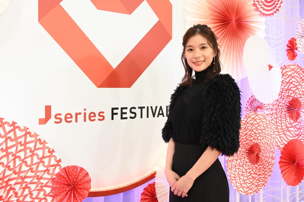 芳根京子出席「J series FESTIVAL 2021日劇嘉年華」活動，隔空與台灣粉絲互動。（黑劍製作公司提供）