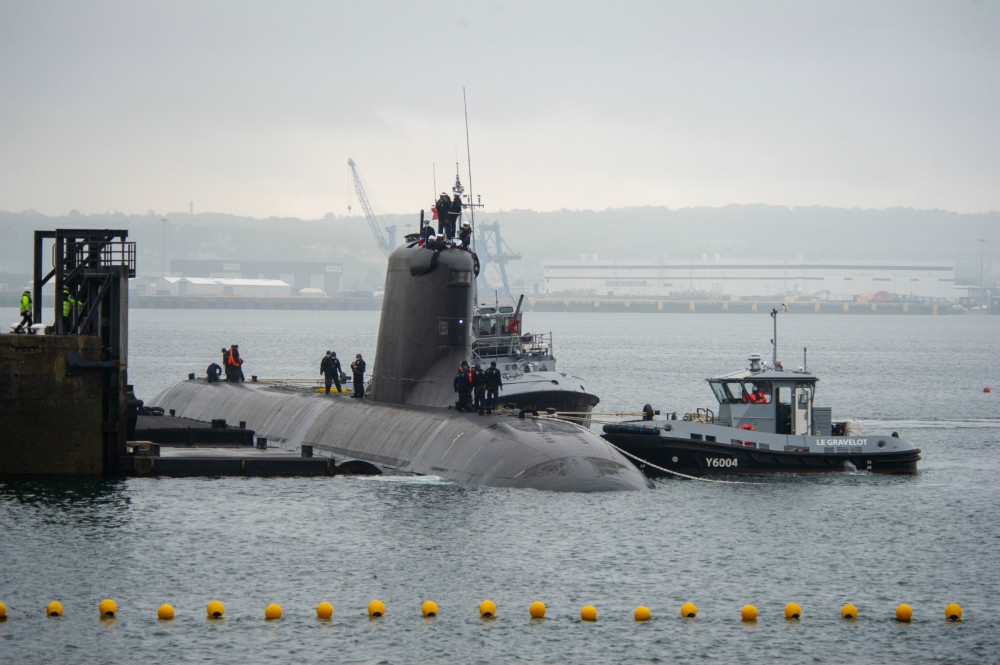 正积极进行测试的「苏弗朗号」潜舰，估计在年底能编列服役。（图片取自法国国防部）(photo:UpMedia)