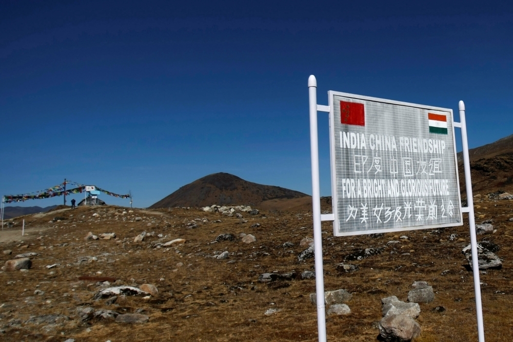 中國在與不丹爭議地區建造軍事設施。（湯森路透）