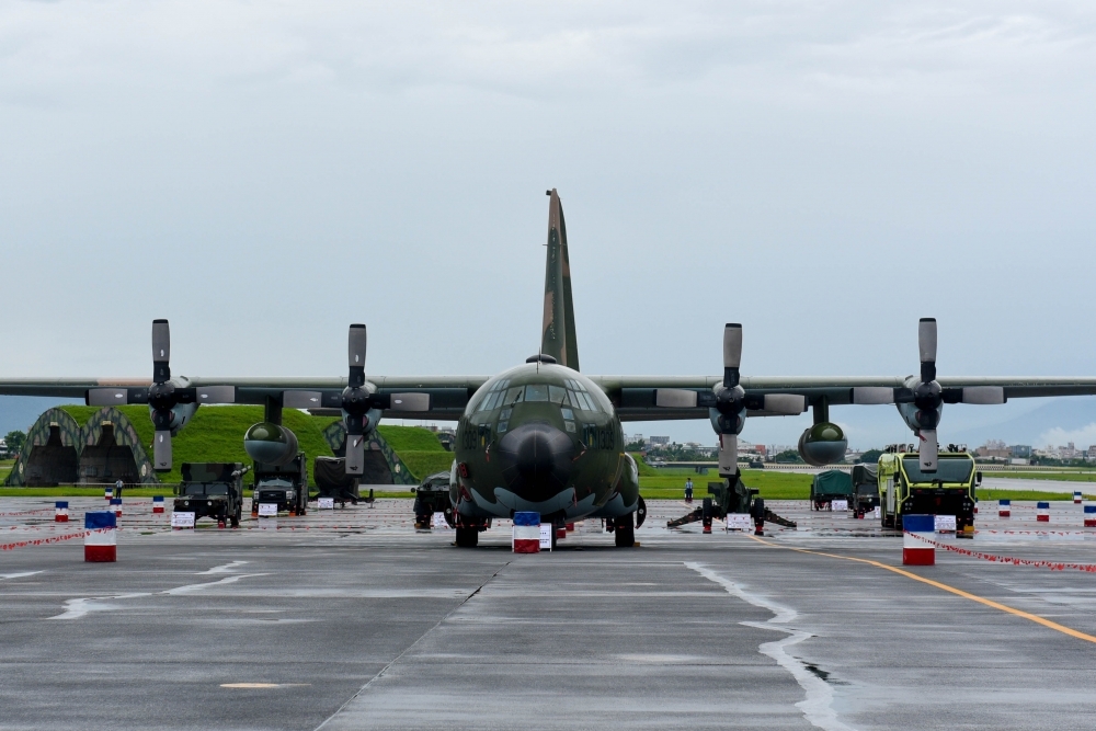 3架空軍C-130運輸機春節將進行軍民運輸作業。（資料照片／葉信菉攝）