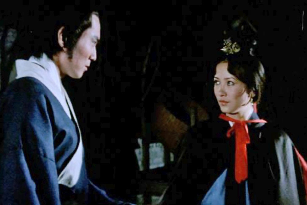 徐楓（右）首度拿下金馬影后的《刺客》在睽違多年後，於「島嶼江湖：武俠在台灣」影視聽特展重登大銀幕放映。（國家影視聽中心提供）