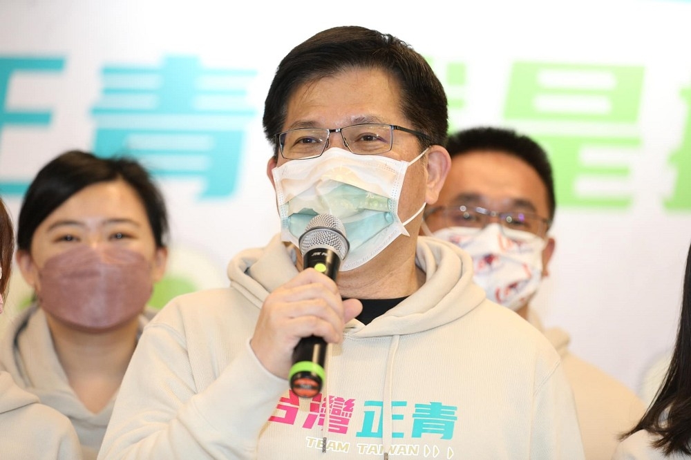 林佳龍15日被問到是否參選台北市長，他說「應讓城市治理回歸人民為本」。（取自林佳龍臉書）