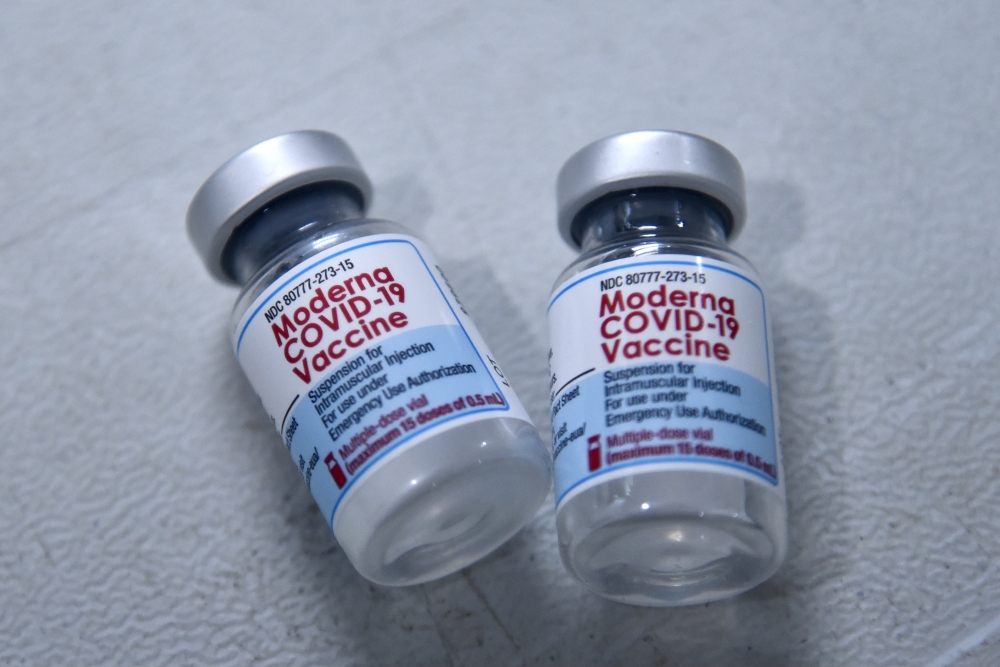 新冠疫苗大廠莫德納宣布將於台灣設立子公司，未來2年也將陸續提供台灣共3500萬劑疫苗。（資料照片／張哲偉攝）