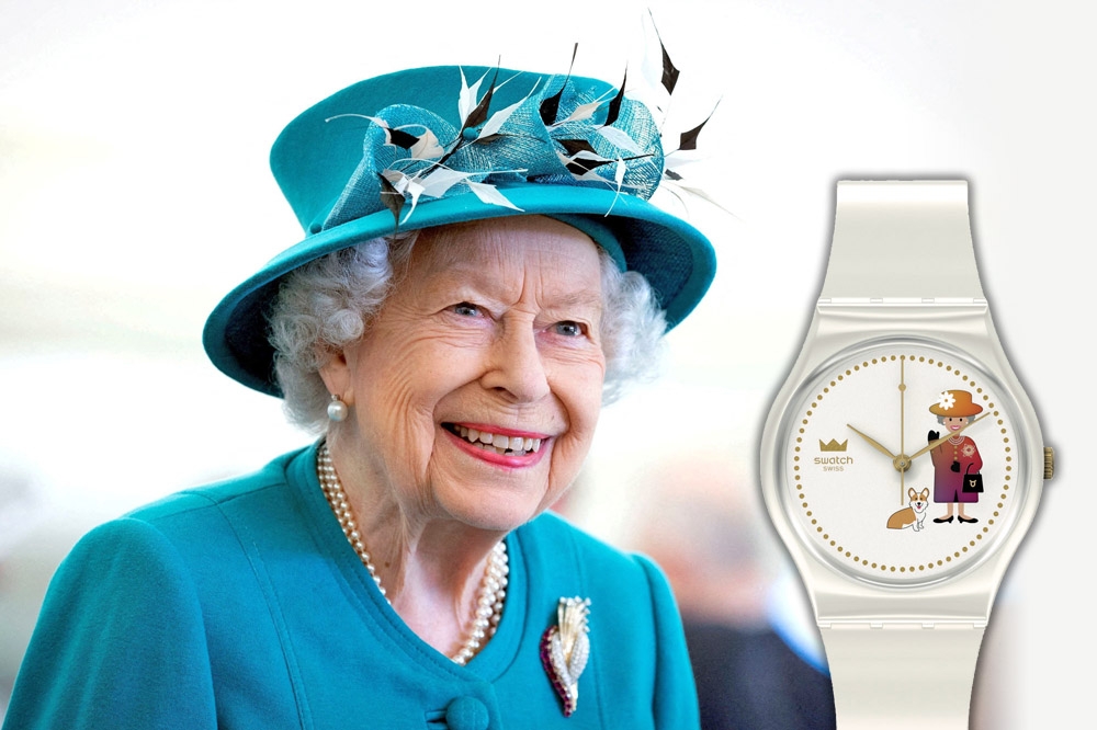 今年正逢英國女王登基70年，紀念錶款超萌，預計將引發一波收藏熱潮。（左路透湯森、右Swatch提供／上報合成）