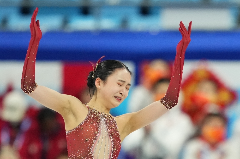 朱易在北京冬奧表現不佳、摔倒失誤，引發中國網友鋪天蓋地的批評。（湯森路透）