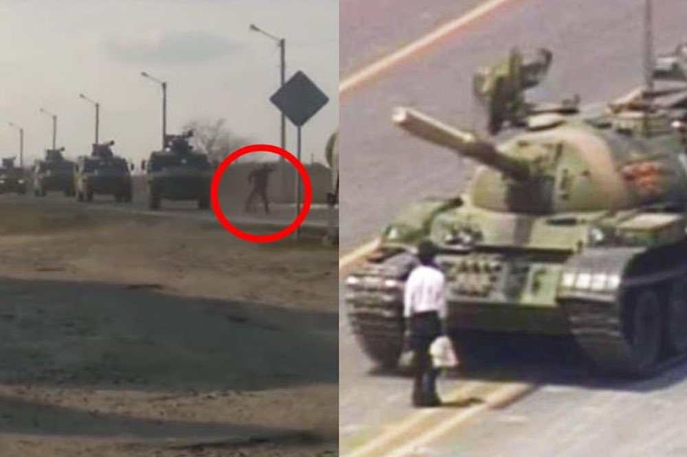 一名烏克蘭男子隻身站在10輛坦克車面前，試圖阻止車隊前進。（翻攝自推特@ngotranslations）