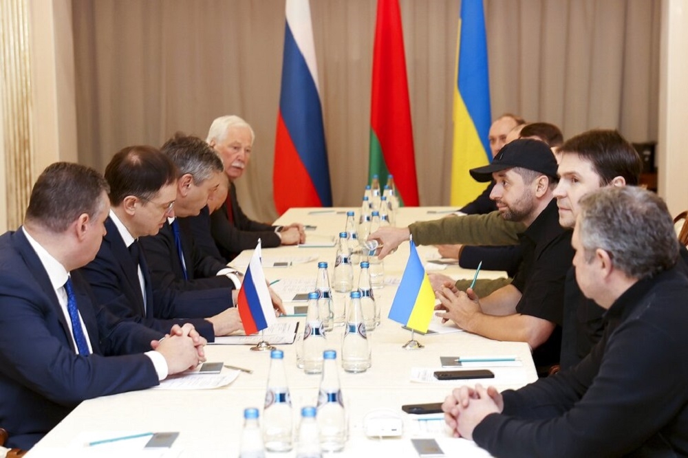 俄乌双方派代表于白俄罗斯城市戈梅利谈判。（美联社）(photo:UpMedia)