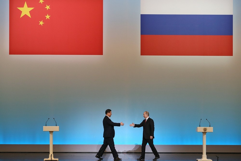 中國對俄羅斯的支持已成為其外交難題，也影響中國對外關係。（美聯社）
