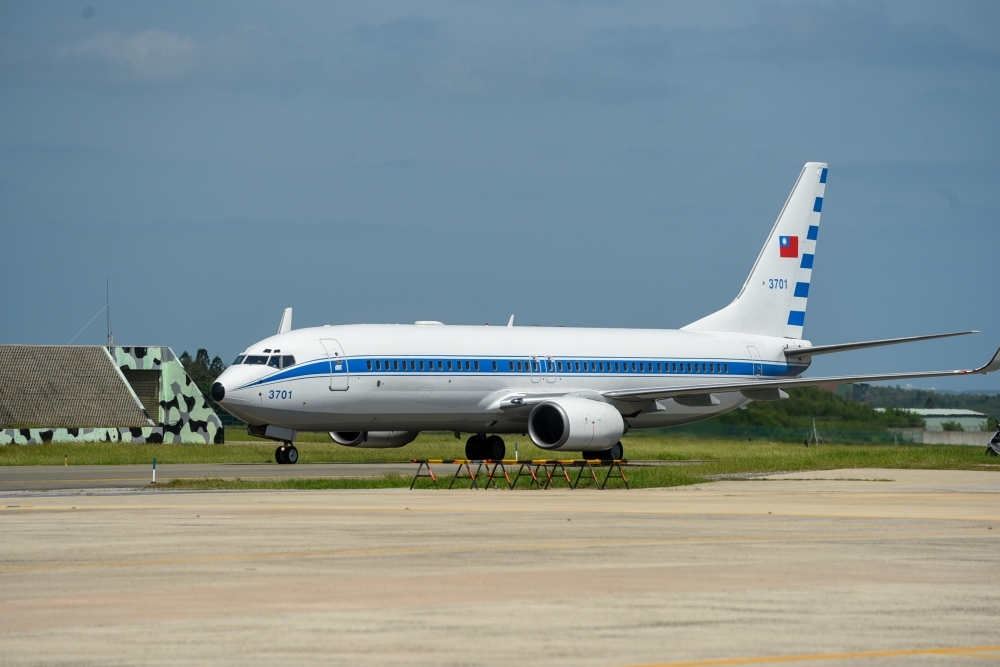我國「空軍一號」與日前東方航空失事的客機同為波音737-800機型。（資料照片／蔣銀珊攝）