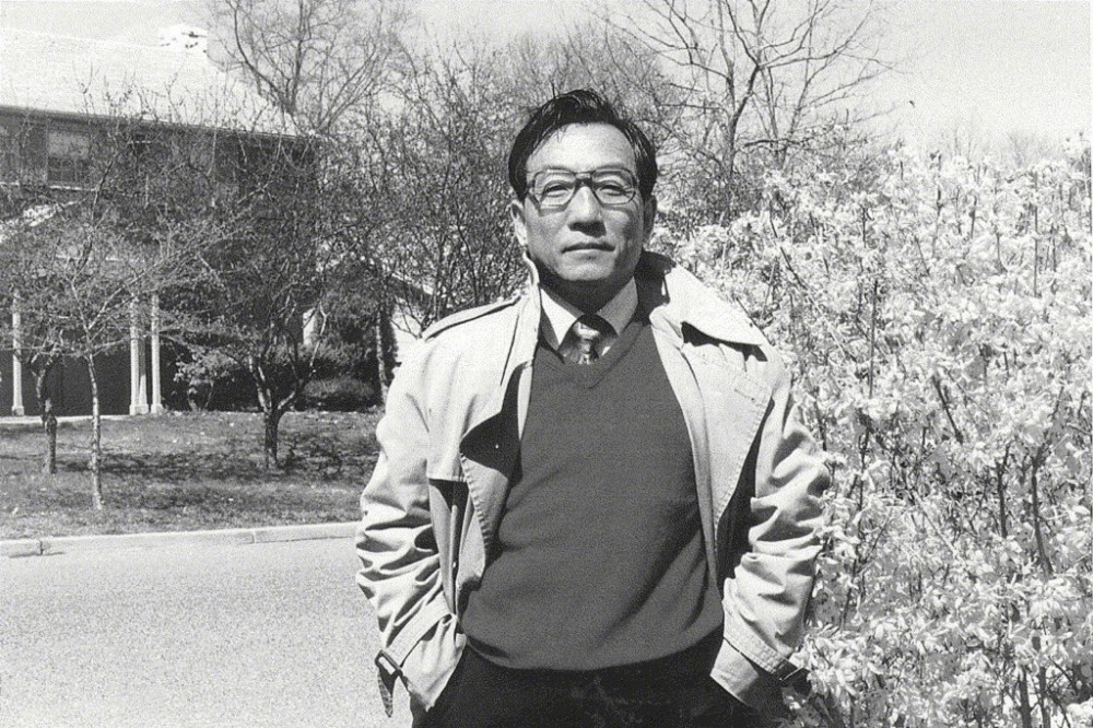 江南（如圖），原名劉宜良，1932年生，1984年10月15日在美國加州Daly City家中遇刺身亡。（圖片摘自網路）