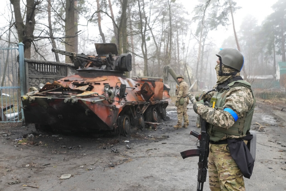 乌克兰拥有内线作战的条件，面对即将到来的新攻势，绝对避免与对手进行大规模的会战或野战。图为遭俄军勐轰的马立波。（美联社）(photo:UpMedia)