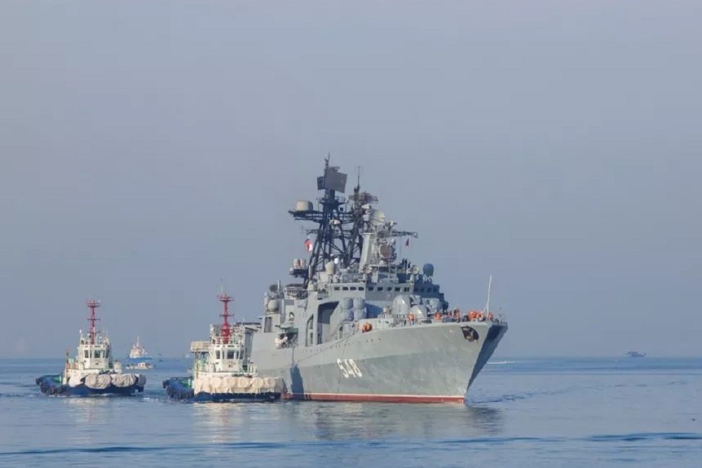 俄国驱逐舰潘捷列耶夫上将号。（取自中国军事网站)(photo:UpMedia)