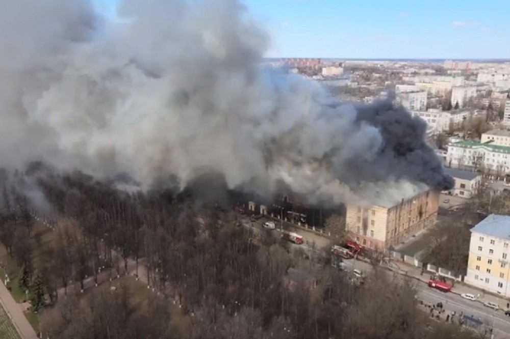 俄羅斯國防部研究所發生火災。（取自今日俄羅斯）