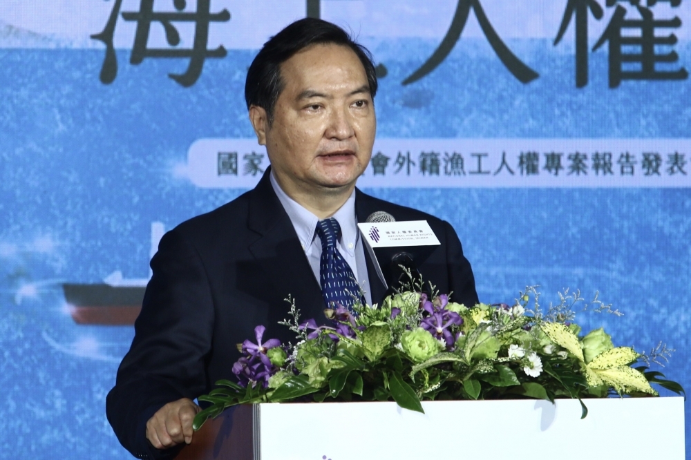 行政院發言人室爆出確診個案，發言人羅秉成為辦公室近距離接觸者，需居隔至5月2日。（資料照片／王侑聖攝）