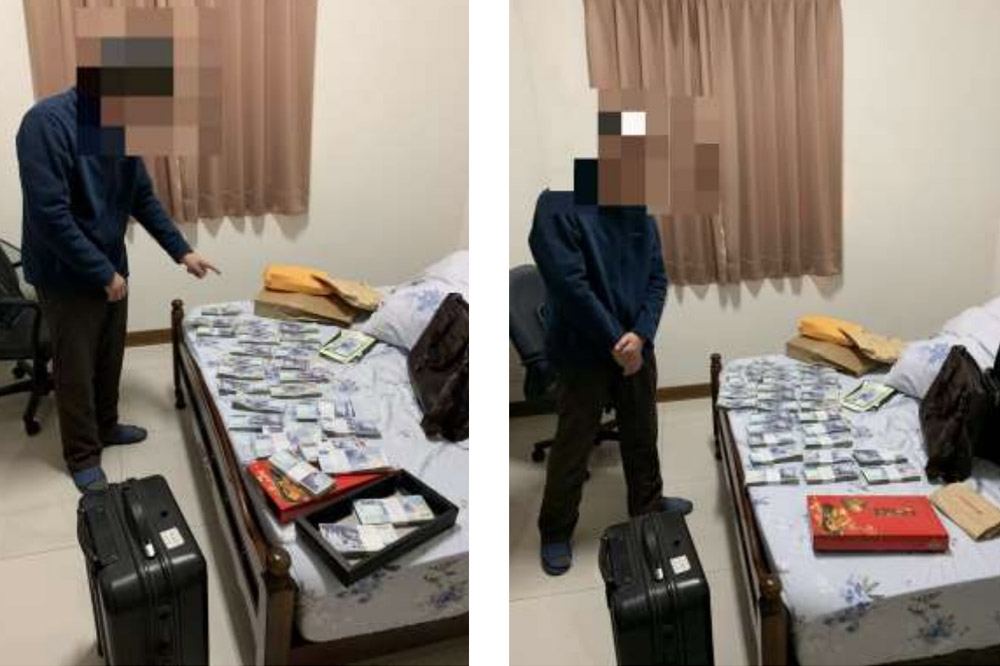 檢方去年底發動搜索，在賴榮俊床底找到他收受的300萬元現金。（彰檢提供）