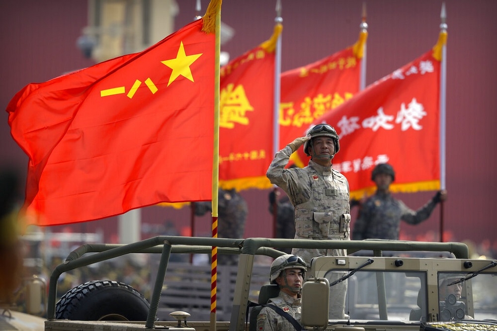 路透分析，中國若侵略台灣，戰爭初期會先「下馬威」，嚇阻外界援台。（美聯社）